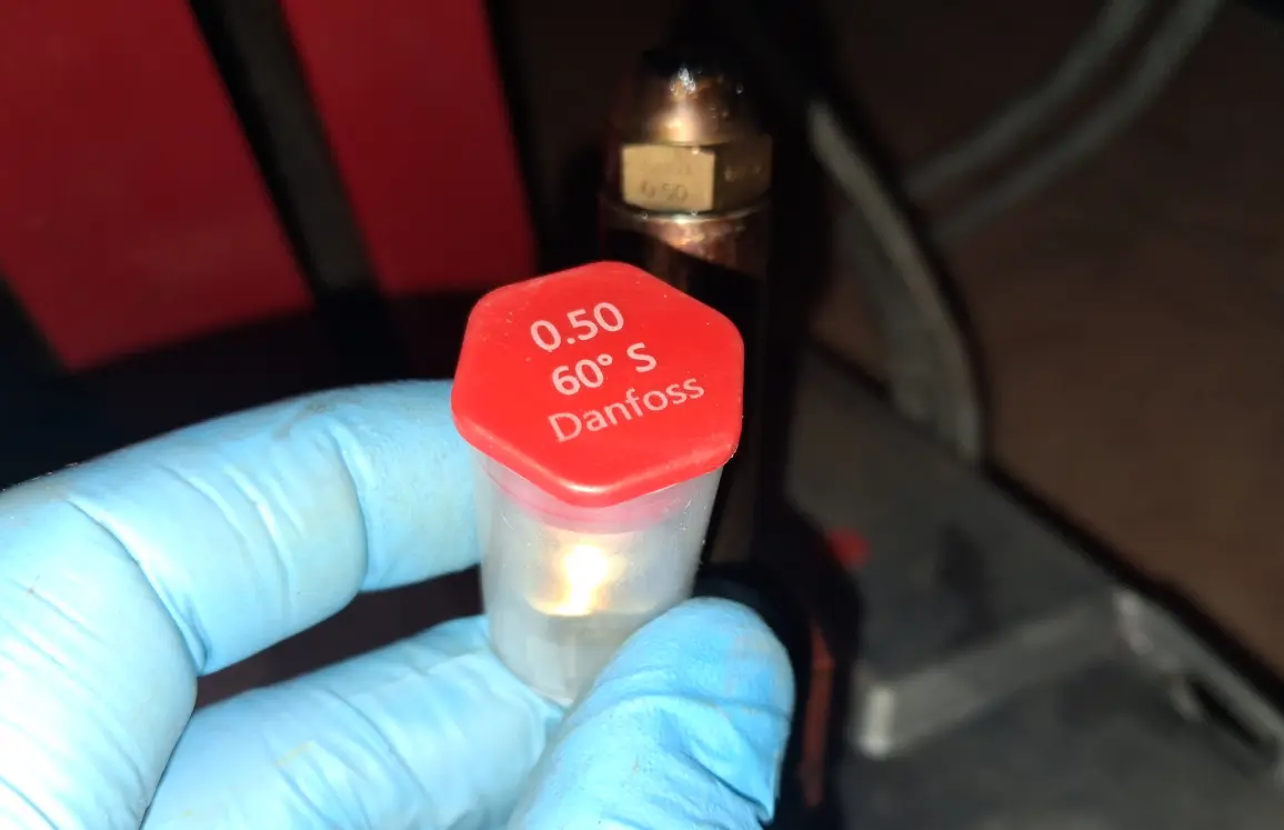 Wymiana dyszy olejowej